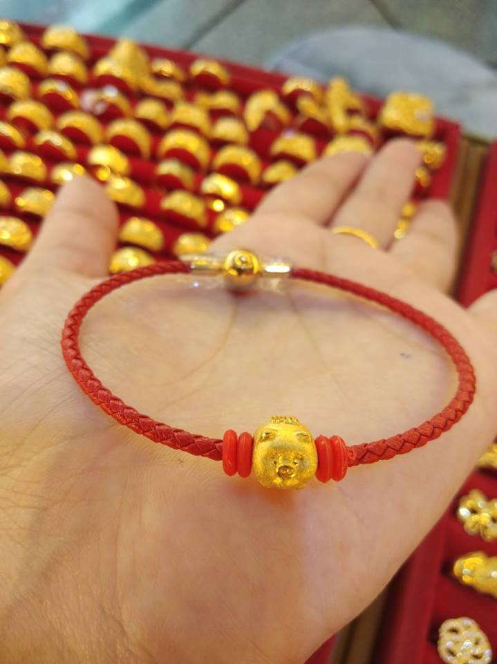 สร้อยแขน charm แมวกวักทอง